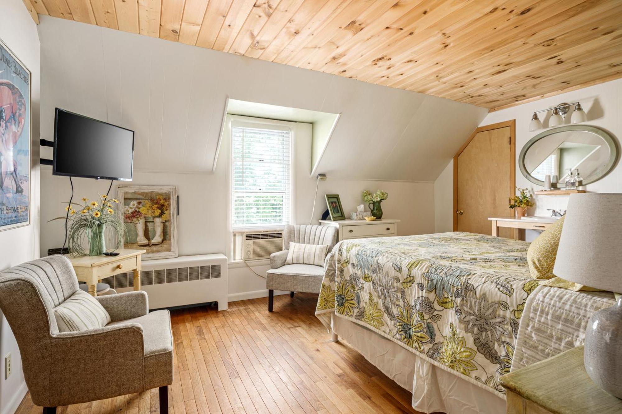 The Cottonwood Inn B&B Empire Eksteriør billede